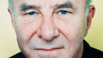 Clive James