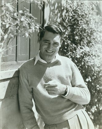 Cary Grant, by George Hoyningen-Huene, 1934 publ. November 1934.
Credit: Courtesy Condé Nast Archive