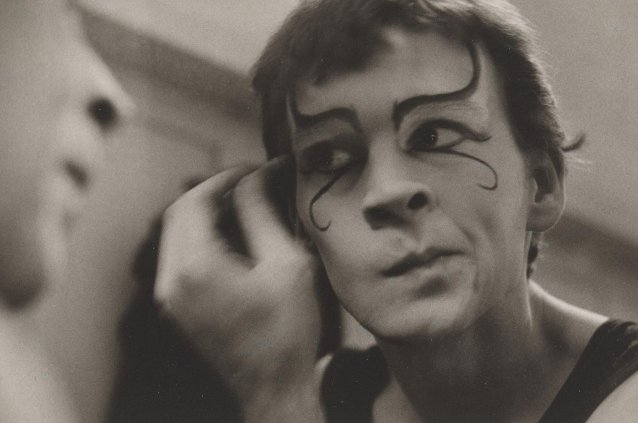 Butterfly behind glass, 1975